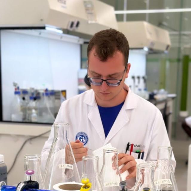 Trabajando en el laboratorio